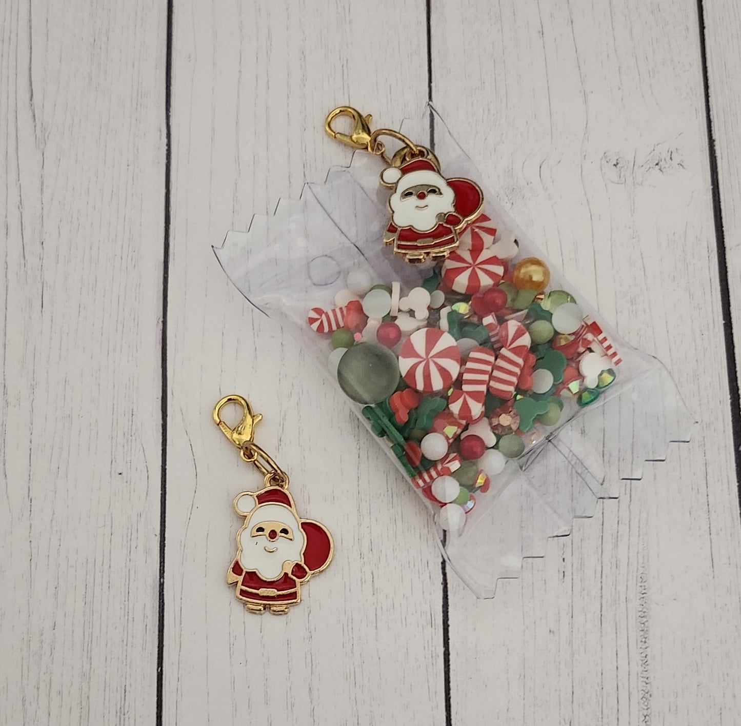 Santa keychain//planner clip