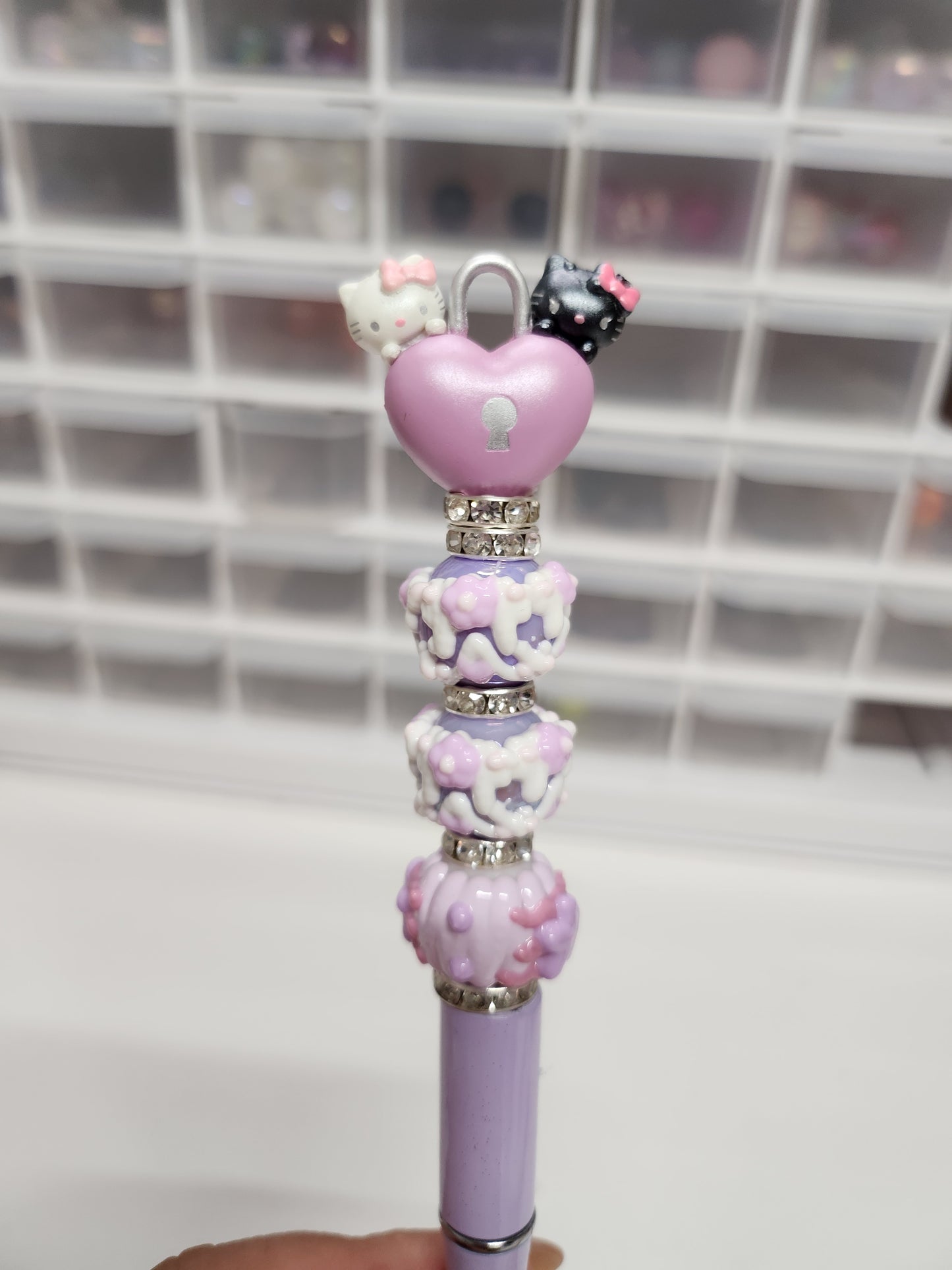 Good/Evil cat pen