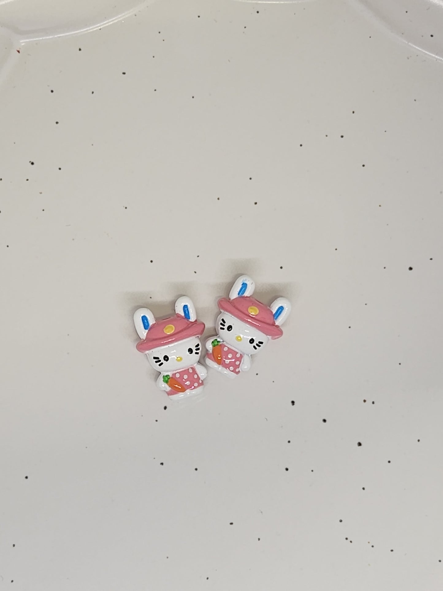 Kitty Carrot bead