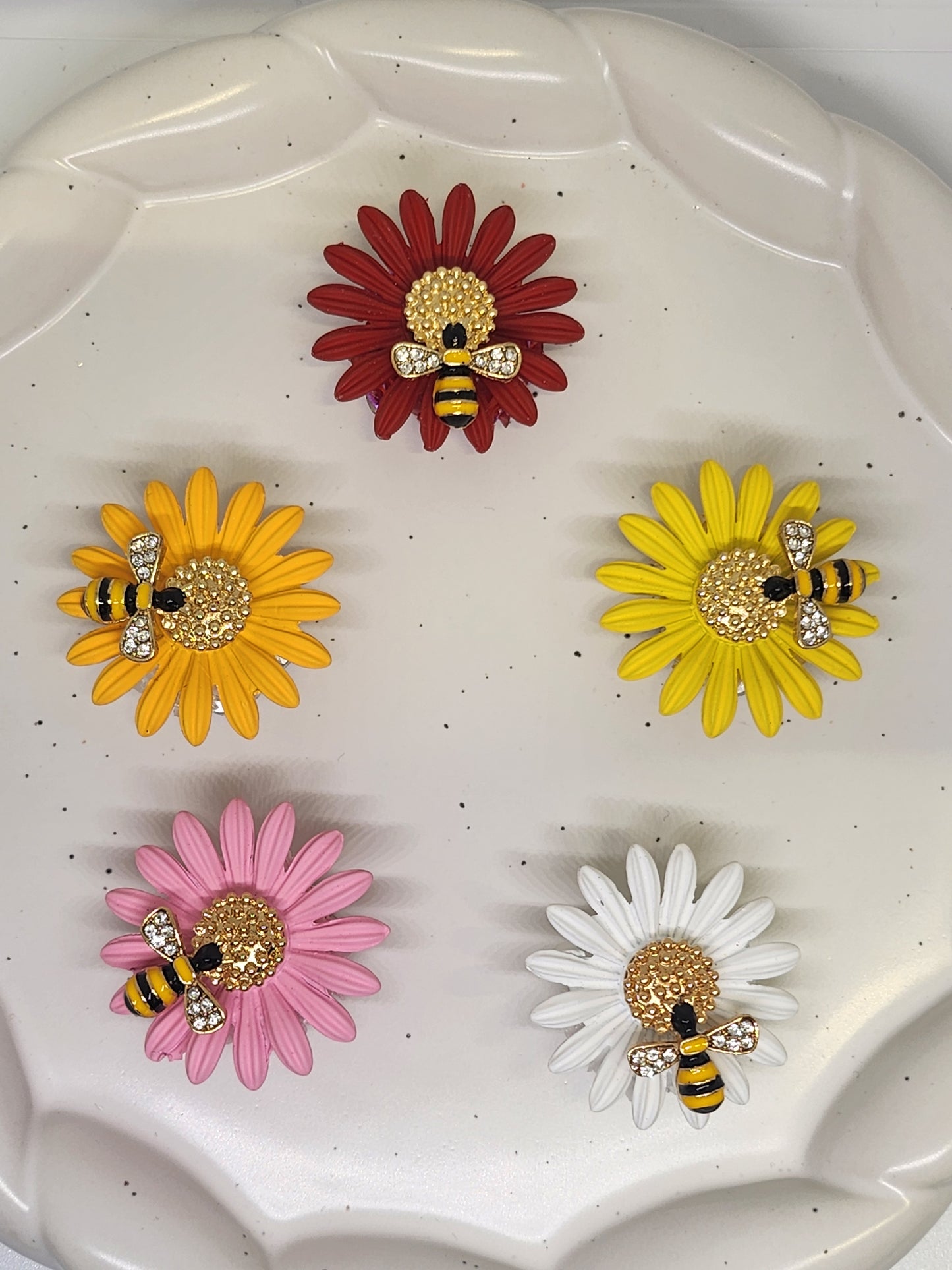 Flower w/Bee metal beads