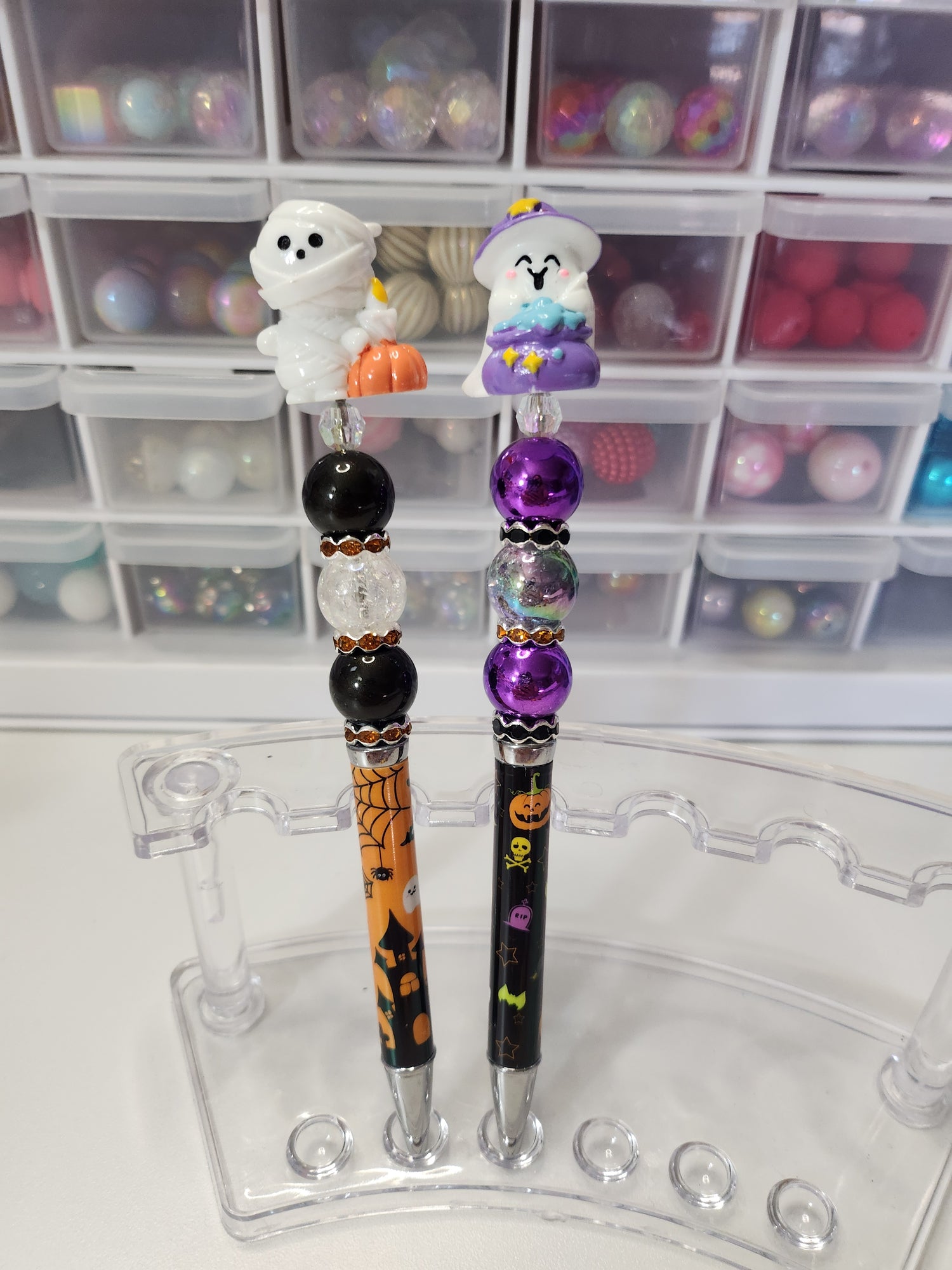 Seasonal pens