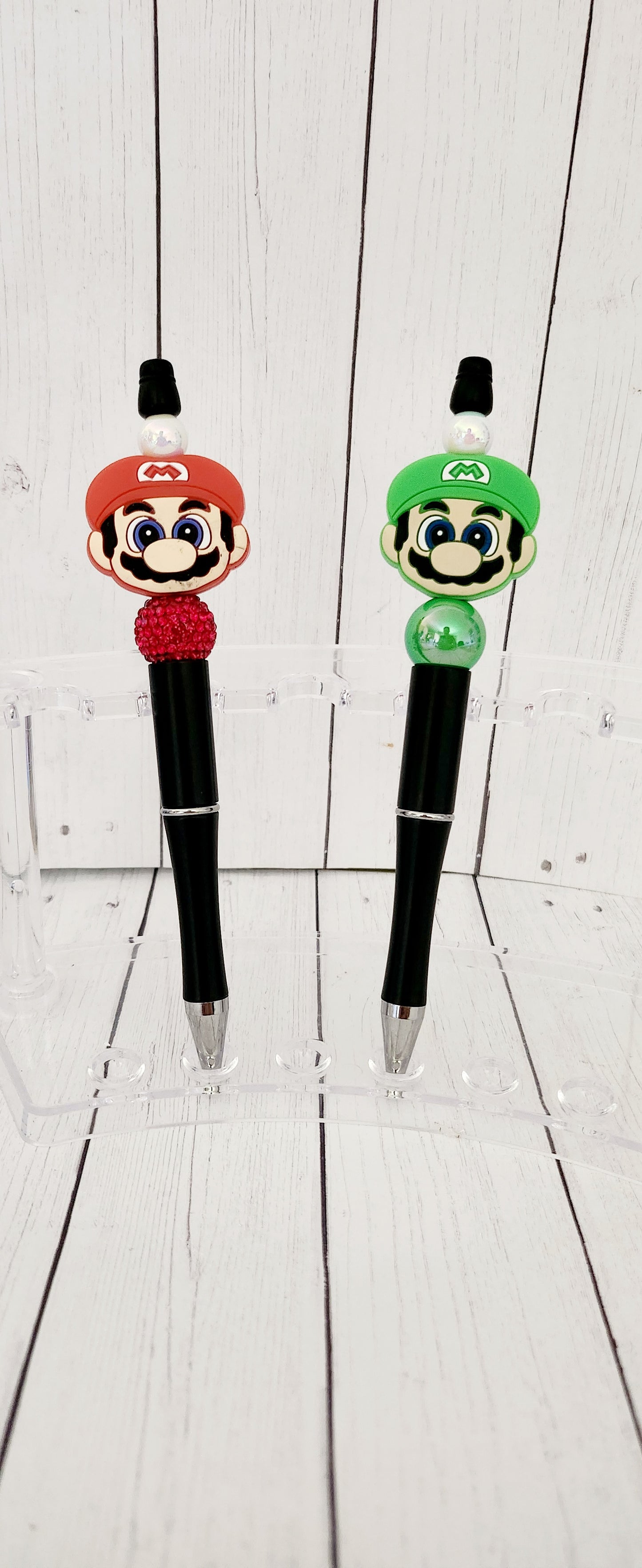 Super Mario Bros pen
