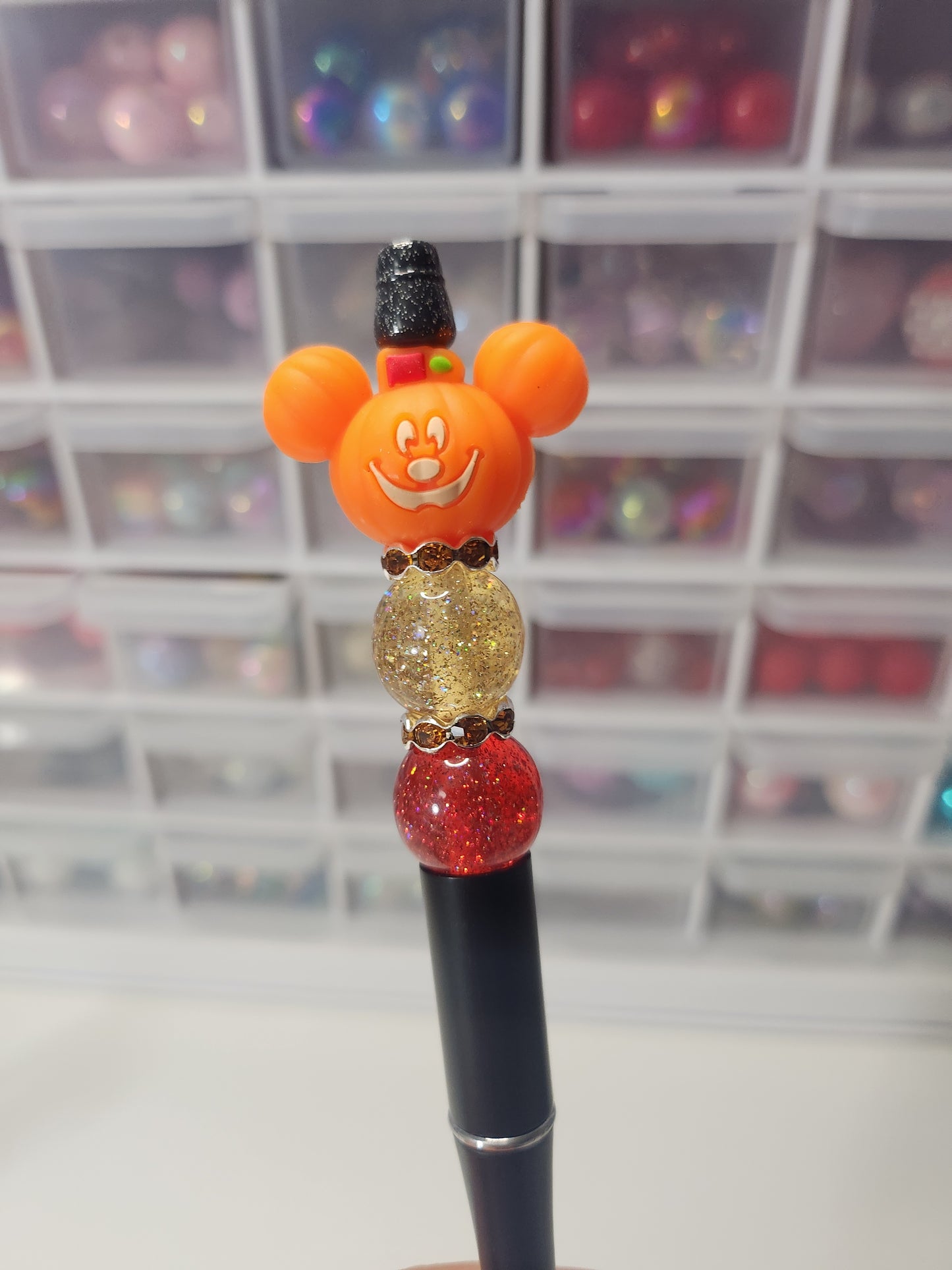 Mickey pumpkin pen