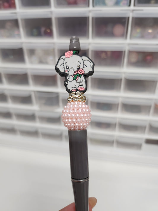 Elephant pen